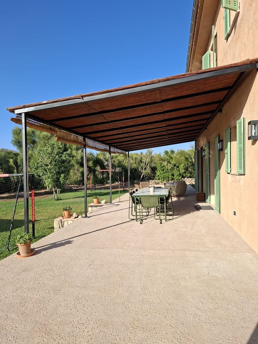 4 bedroom Finca/Country House for rent in Arta with pool - € 4,800 (Ref: 10101947)