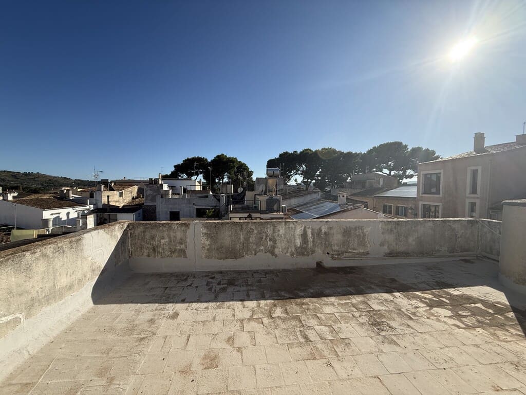 5 slaapkamer Huis te koop in Arta met garage - € 440.000 (Ref: 10154871)