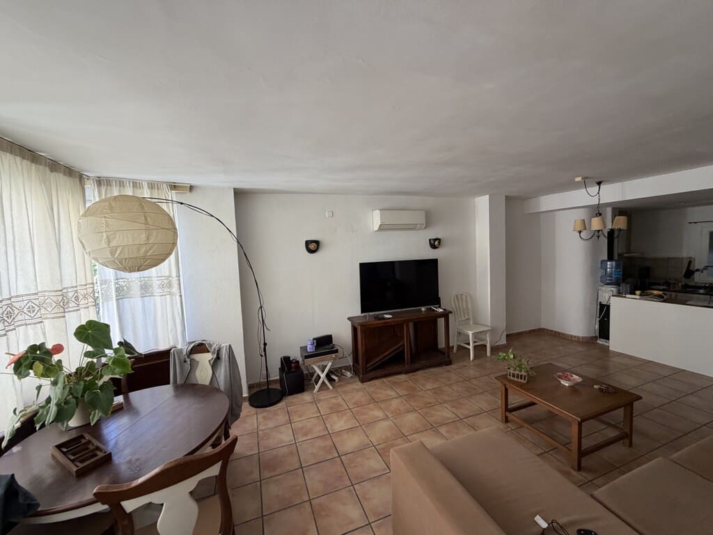 3 bedroom Villa for sale in Manacor - € 280,000 (Ref: 10180164)