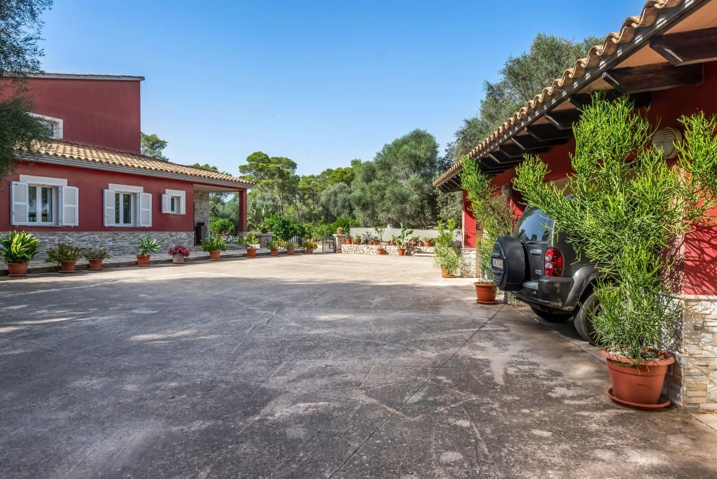 6 soverom Finca/Herregård til salgs i Son Servera med svømmebasseng garasje - € 2 655 000 (Ref: 3159967)