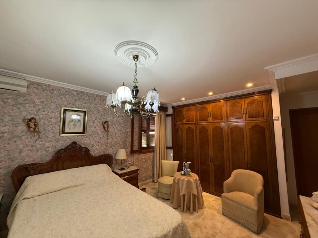 5 sypialnia Willa na sprzedaż w Cala Ratjada z basenem - 870 000 € (Ref: 3756973)