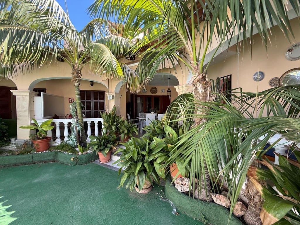 5 sypialnia Willa na sprzedaż w Cala Ratjada z basenem - 870 000 € (Ref: 3756973)