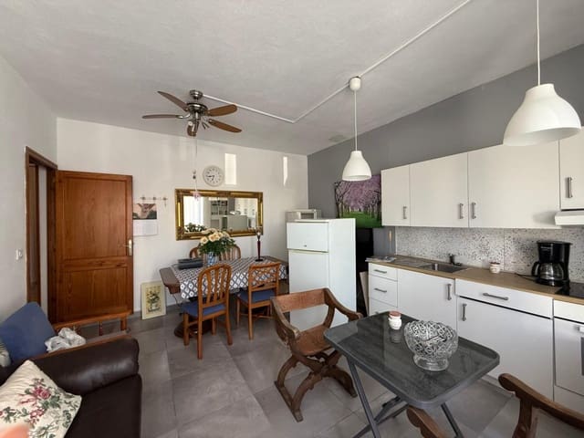 5 sypialnia Willa na sprzedaż w Cala Ratjada, Capdepera z basenem - 870 000 € (Ref: 3756973)