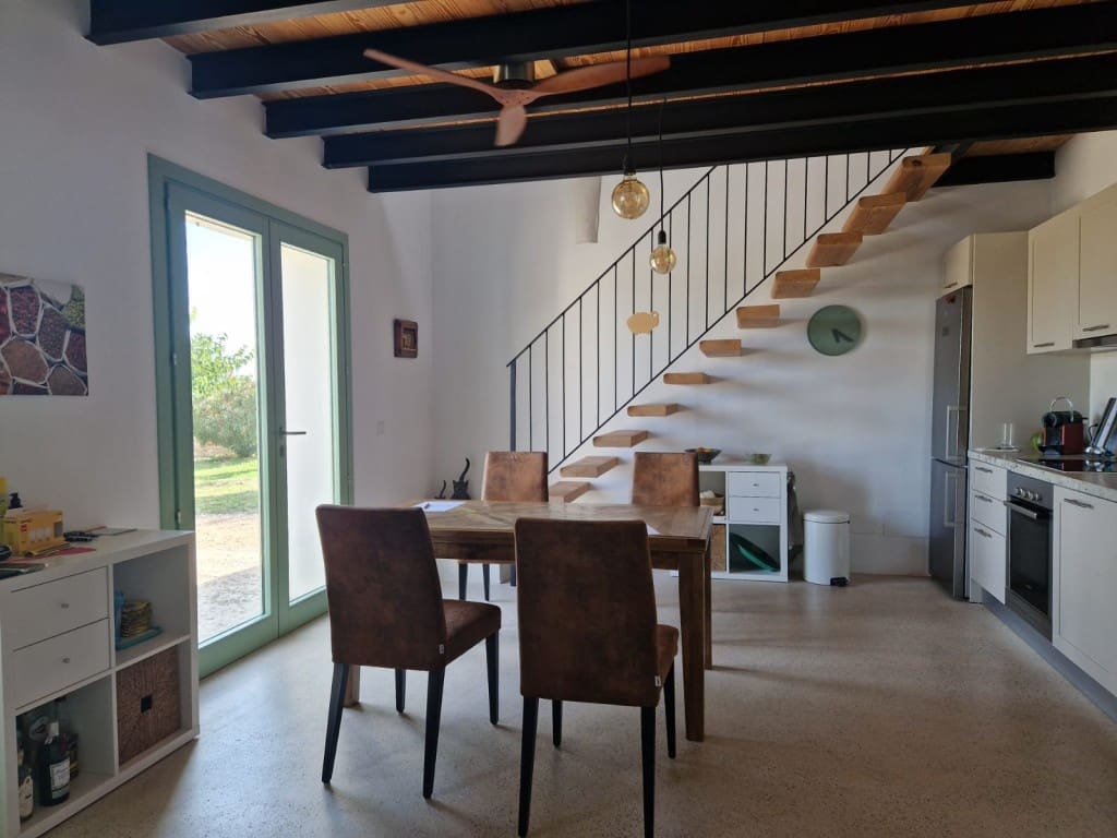 3 soveværelse Finca/Landehus til leje i Son Carrio med swimmingpool - € 3.500 (Ref: 3756987)