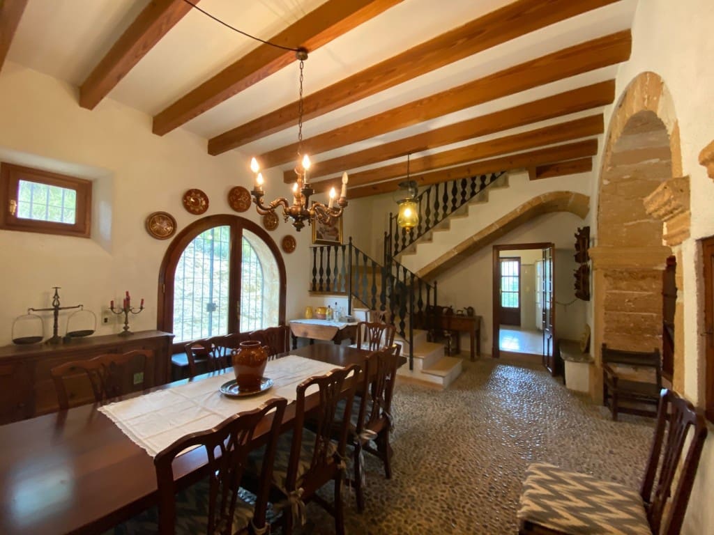 7 sypialnia Finka/Dom wiejski na sprzedaż w Arta - 7 800 000 € (Ref: 5175296)