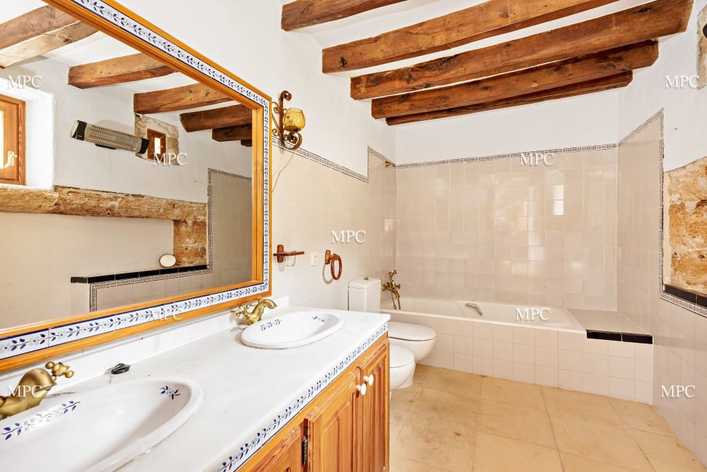 7 sypialnia Finka/Dom wiejski na sprzedaż w Arta - 7 800 000 € (Ref: 5175296)