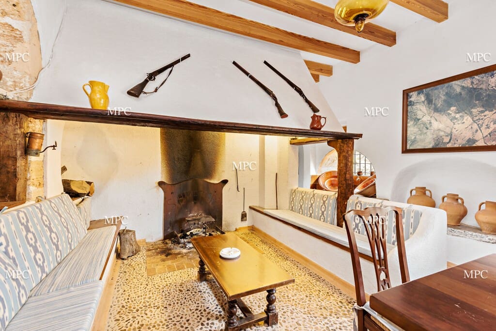 7 soverom Finca/Herregård til salgs i Arta - € 7 800 000 (Ref: 5175296)