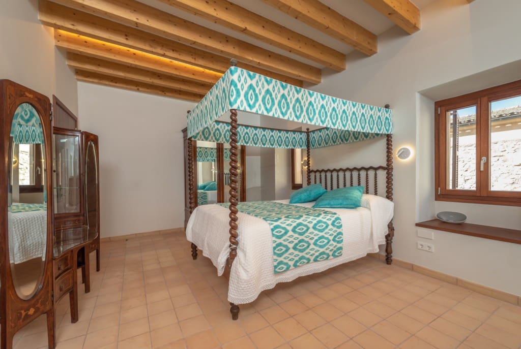 6 soverom Hus til salgs i Arta - € 1 580 000 (Ref: 5921793)