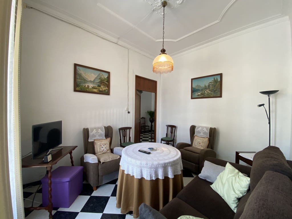 3 quarto Casa em Banda para arrendar em Arta - 1 600 € (Ref: 6133033)