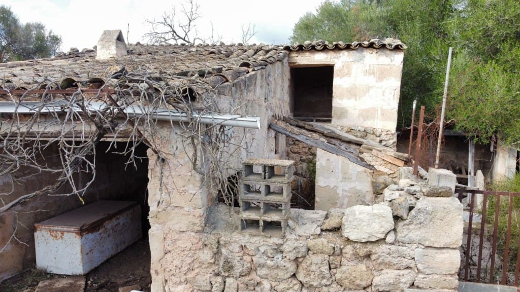 Grunde uden byggetilladelser til salg i Arta - € 380.000 (Ref: 6404293)