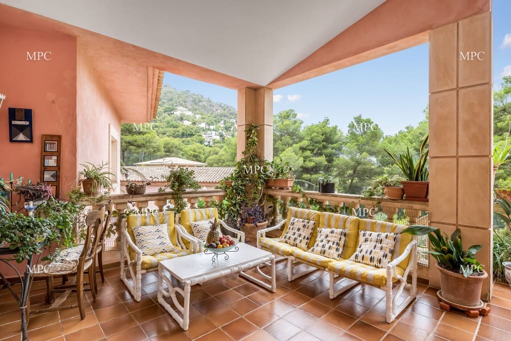 6 bedroom Villa for sale in Canyamel - € 1,250,000 (Ref: 6480616)