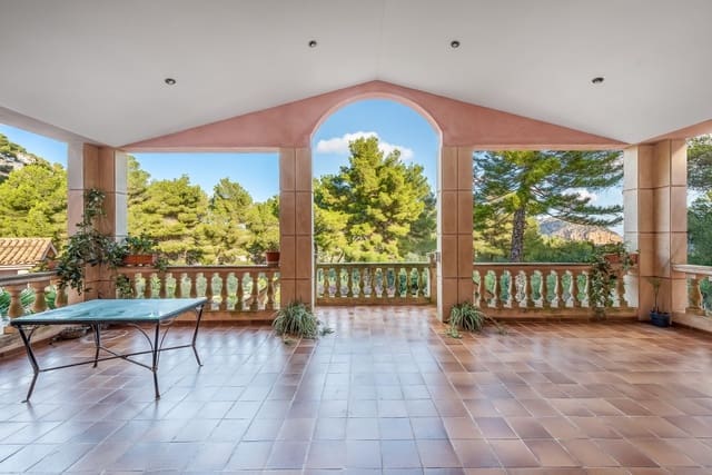 6 soveværelse Villa til salg i Canyamel, Capdepera - € 1.250.000 (Ref: 6480616)