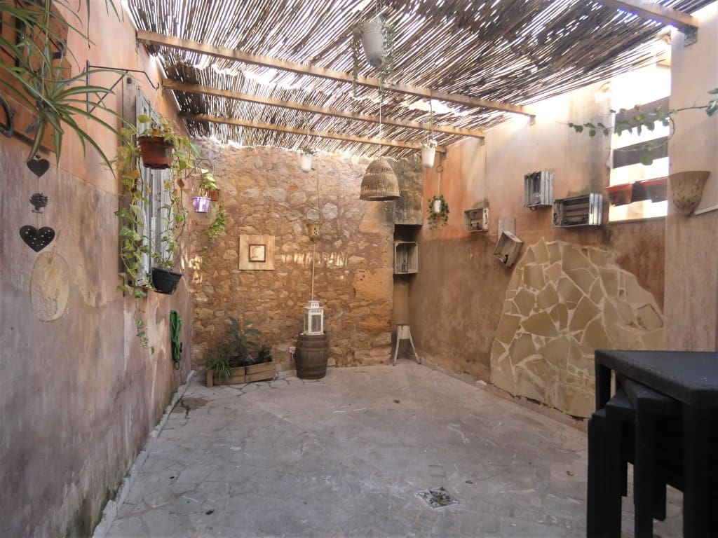 Restaurant/Bar til leje i Sant Llorenc des Cardassar - € 1.200 (Ref: 6611120)