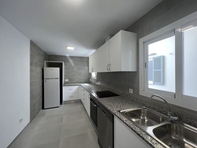 Apartamento de 3 habitaciones en Artà en alquiler - 1.300 € (Ref: 6892854)