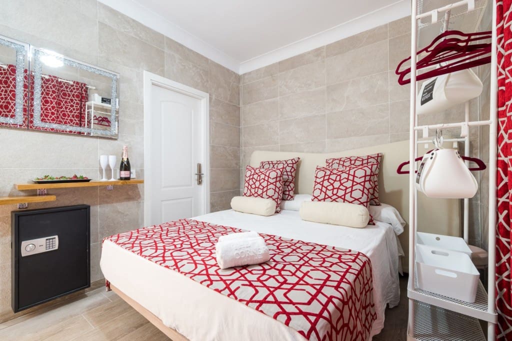 23 soveværelse Erhverv til salg i Cala Ratjada - € 2.092.000 (Ref: 6990568)