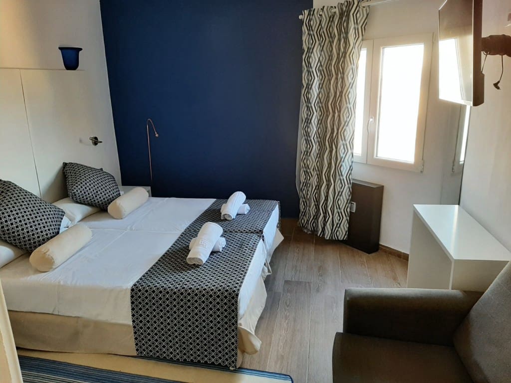 23 soveværelse Erhverv til salg i Cala Ratjada - € 2.092.000 (Ref: 6990568)