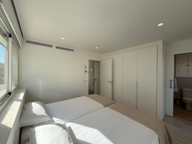 1 quarto Apartamento para arrendar em Cala Millor, Son Servera com piscina - 1 800 € (Ref: 7146043)