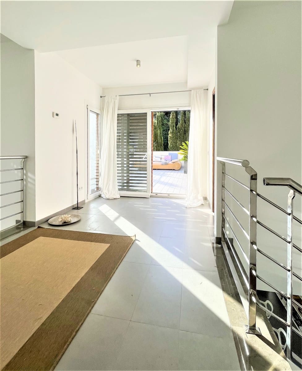 4 soveværelse Villa til salg i Capdepera med swimmingpool - € 1.249.000 (Ref: 7341489)