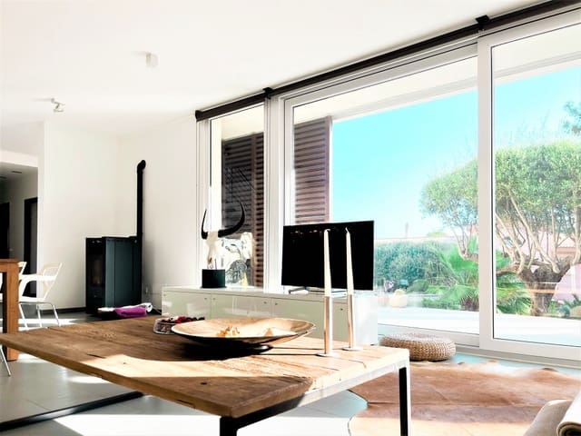 4 sovrum Villa till salu i Capdepera med pool - 1 249 000 € (Ref: 7341489)