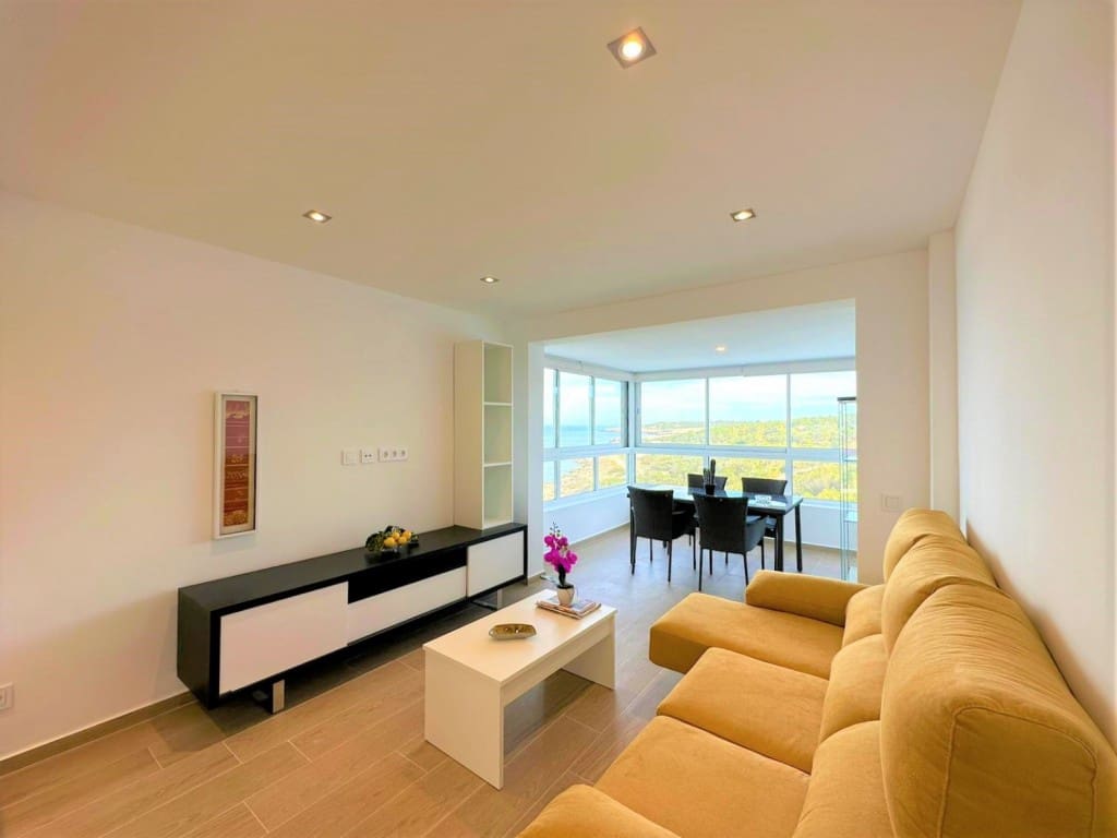 2 bedroom Apartment for rent in Cala Millor with pool - € 1,300 (Ref: 7447524)