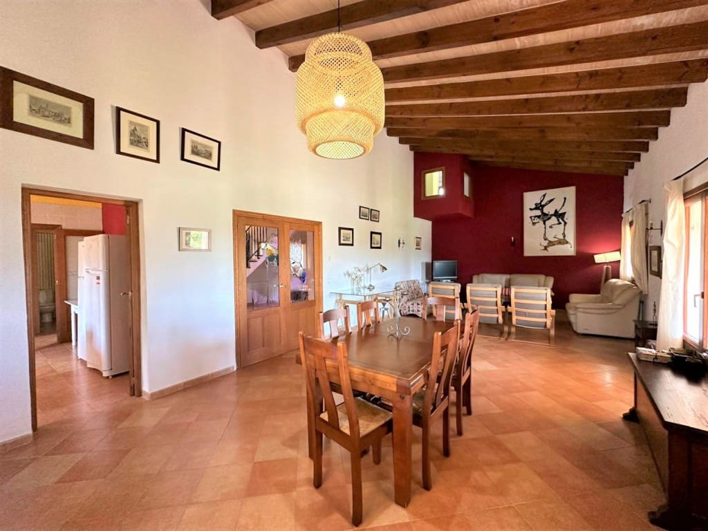 6 soveværelse Finca/Landehus til salg i Son Servera med swimmingpool - € 1.950.000 (Ref: 7531317)