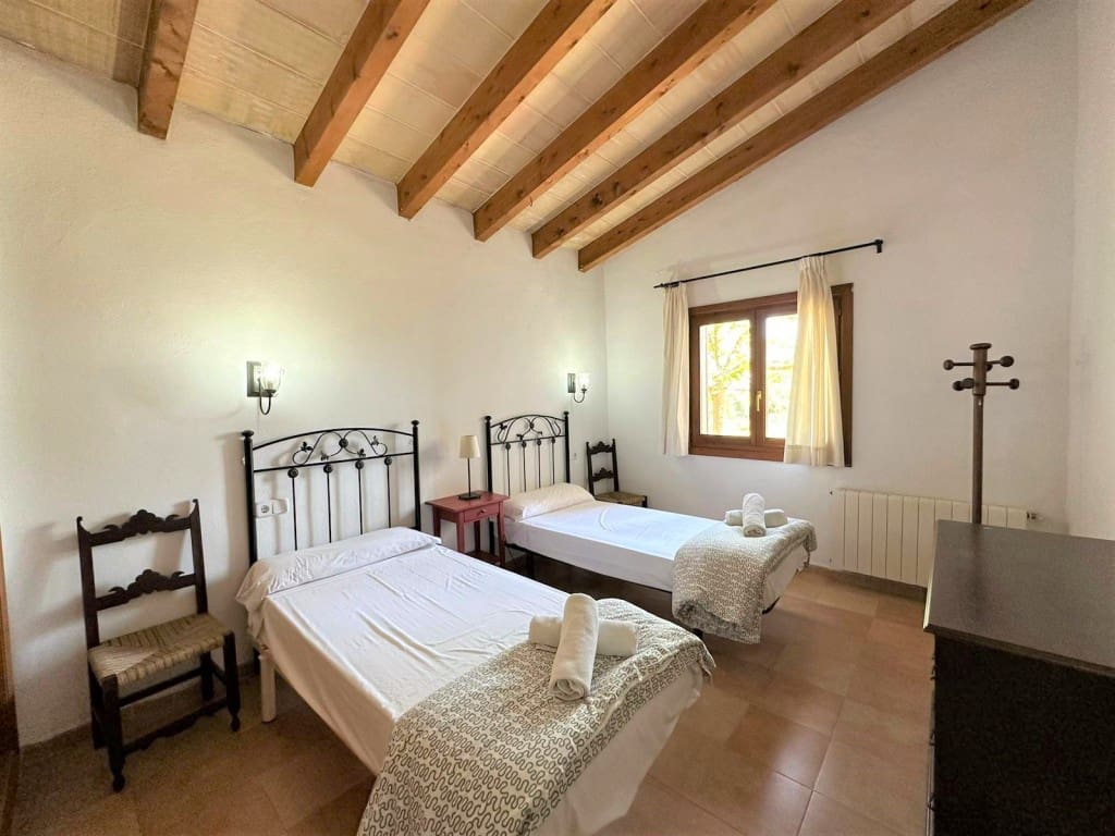 6 soveværelse Finca/Landehus til salg i Son Servera med swimmingpool - € 1.950.000 (Ref: 7531317)