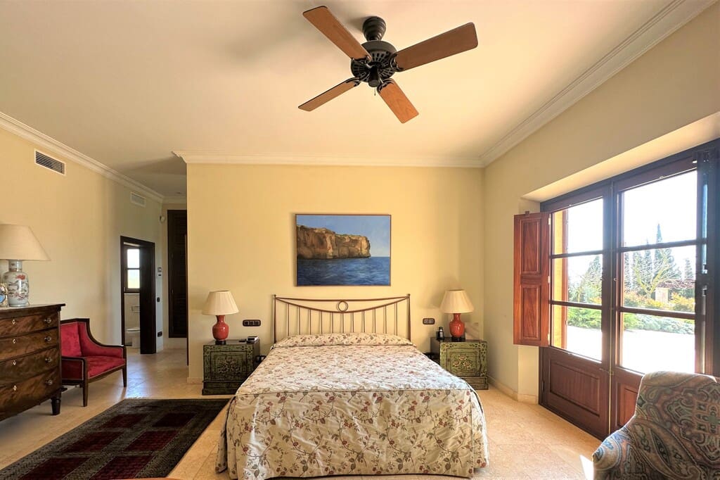 4 Zimmer Finca/Landgut zu verkaufen in Portocristo / Port de Manacor mit Pool Garage - 2.875.000 € (Ref: 7540042)