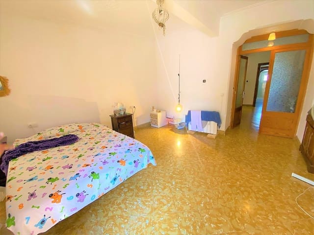 4 soveværelse Byhus til salg i Sant Llorenç des Cardassar - € 398.000 (Ref: 7651994)