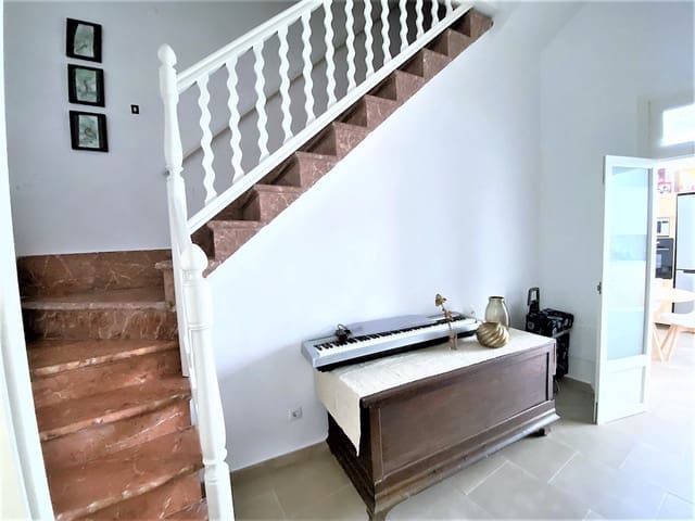 4 soveværelse Byhus til salg i Sant Llorenç des Cardassar - € 398.000 (Ref: 7651994)