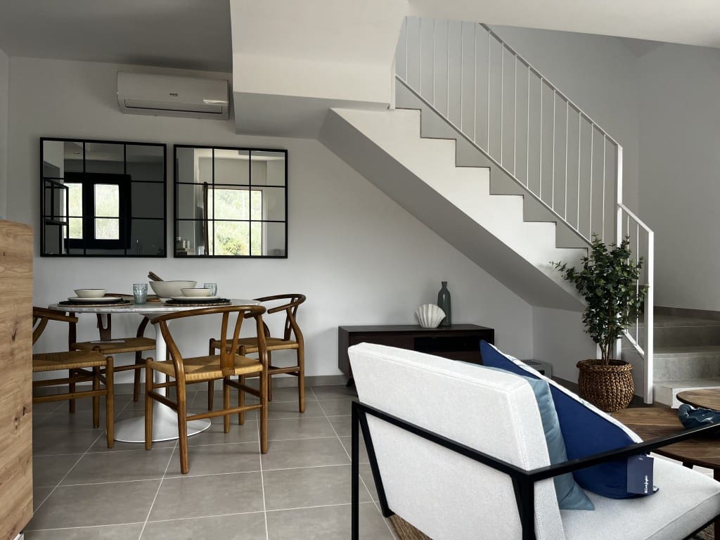 2 soveværelse Semi-Rækkehus til salg i Cala Romantica - € 388.000 (Ref: 7681655)