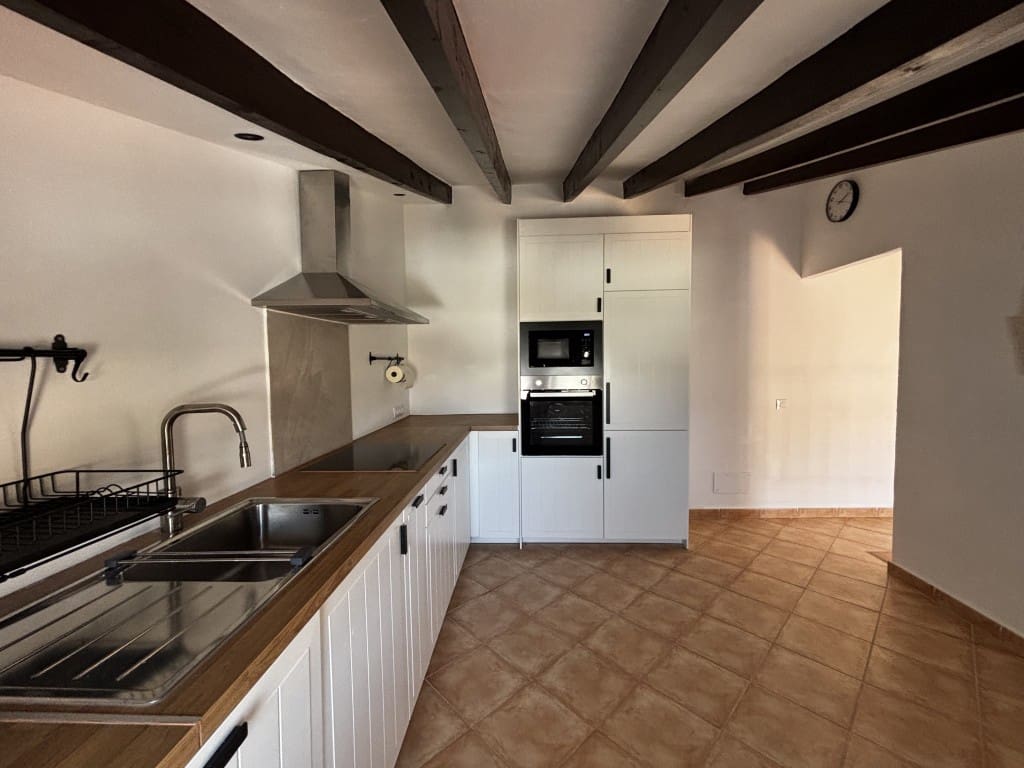 2 bedroom Apartment for rent in Capdepera - € 1,400 (Ref: 7789247)