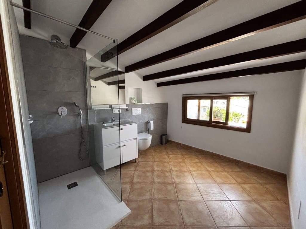 2 bedroom Apartment for rent in Capdepera - € 1,400 (Ref: 7789247)