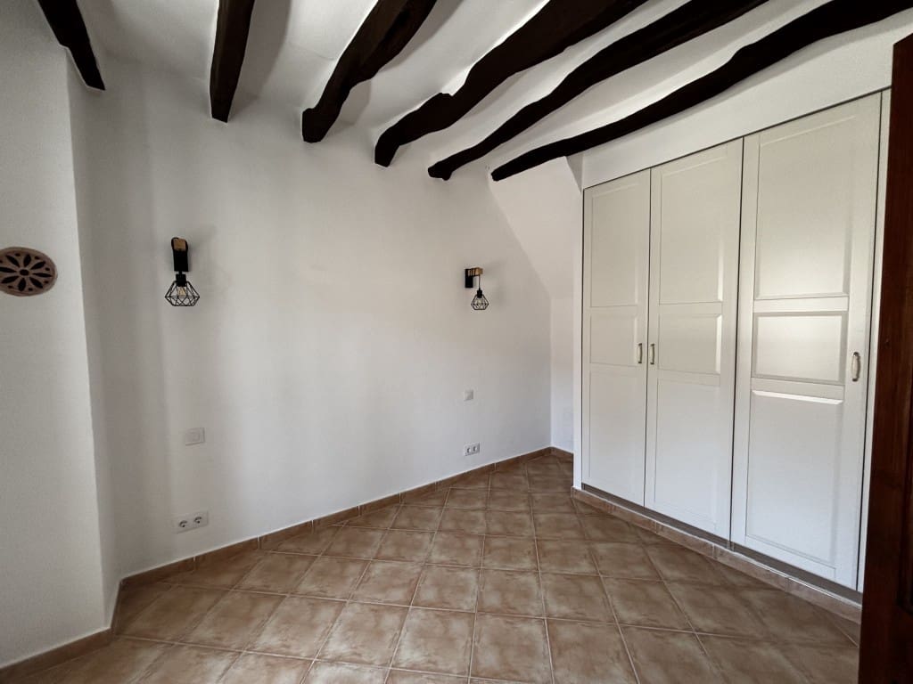 2 bedroom Apartment for rent in Capdepera - € 1,400 (Ref: 7789247)