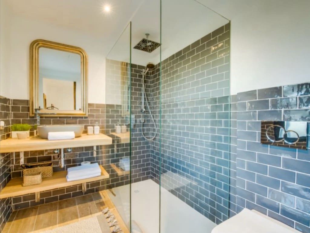 3 bedroom Villa for sale in Betlem with pool - € 1,600,000 (Ref: 8105005)