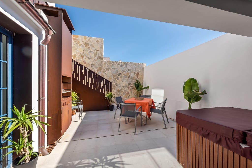 Chalet de 5 habitaciones en Cala Ratjada en alquiler - 2.900 € (Ref: 8114402)