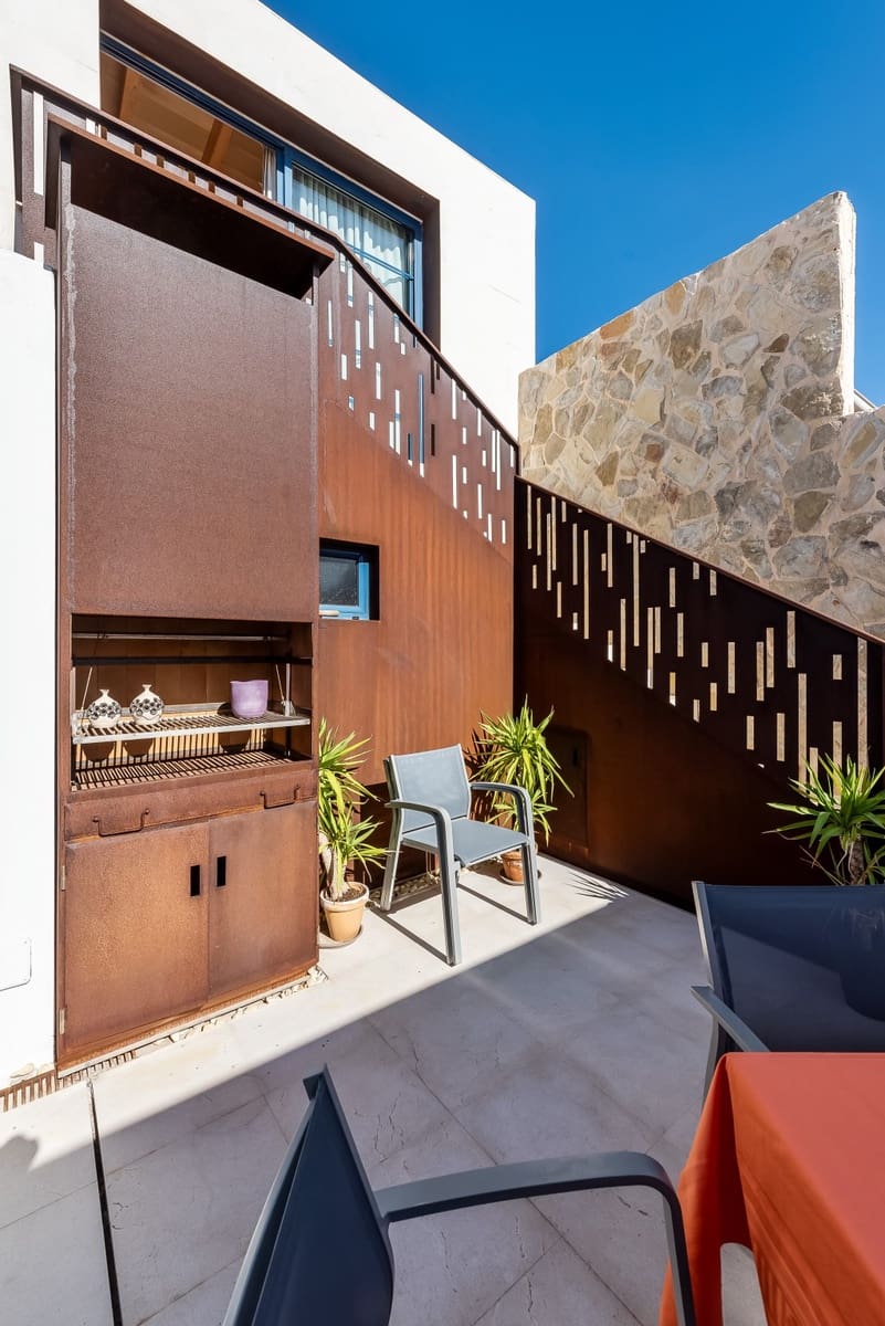 Chalet de 5 habitaciones en Cala Ratjada en alquiler - 2.900 € (Ref: 8114402)