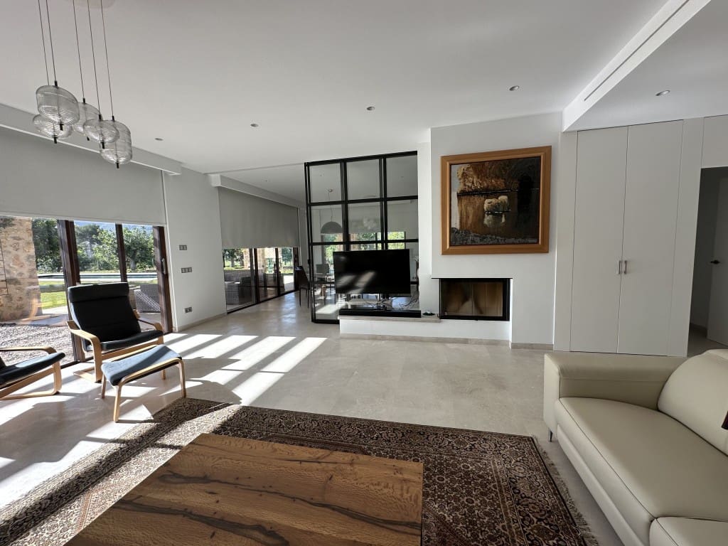 3 soveværelse Villa til salg i Capdepera med swimmingpool - € 2.475.000 (Ref: 8217495)