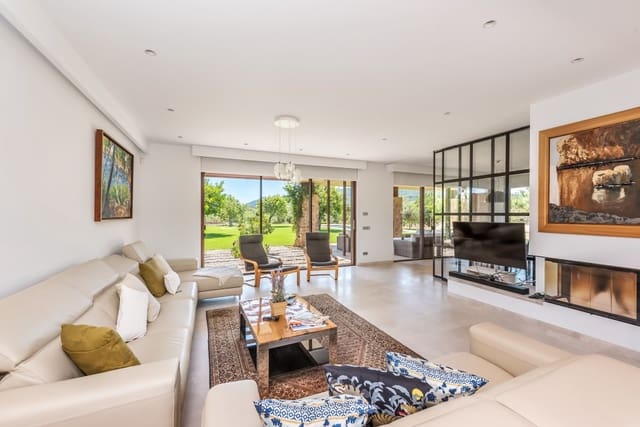 3 soveværelse Villa til salg i Capdepera med swimmingpool - € 2.475.000 (Ref: 8217495)