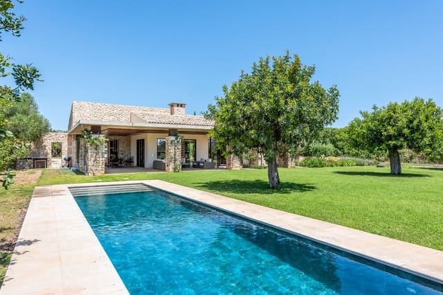 3 soveværelse Villa til salg i Capdepera med swimmingpool - € 2.475.000 (Ref: 8217495)