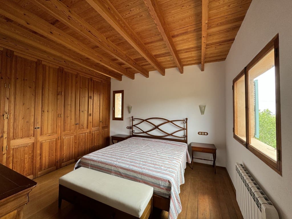 2 bedroom Finca/Country House for sale in Son Carrio with garage - € 795,000 (Ref: 8388062)