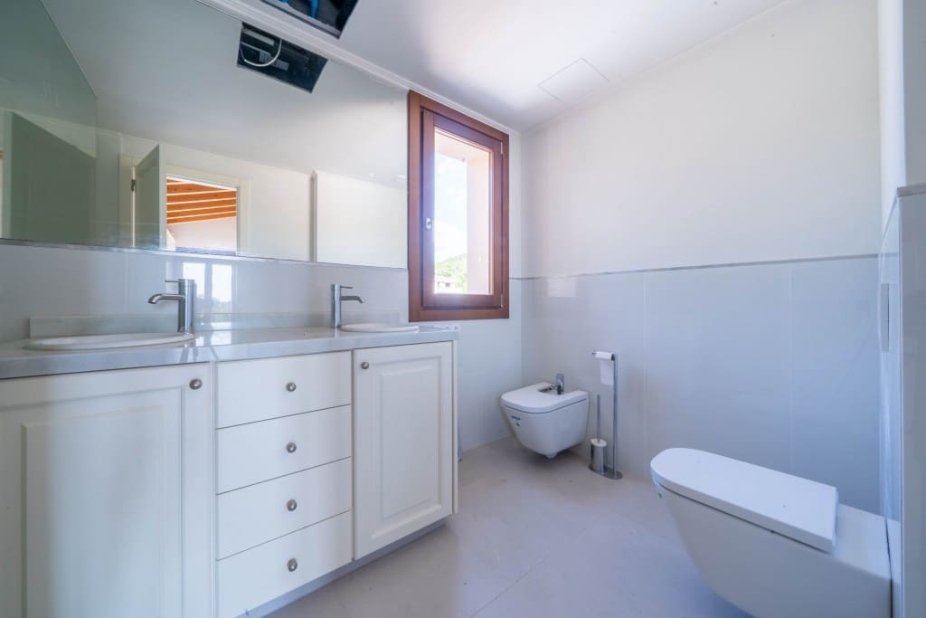 3 soveværelse Finca/Landehus til salg i Font de Sa Cala / Font de La Cala med swimmingpool garage - € 4.000.000 (Ref: 8472252)