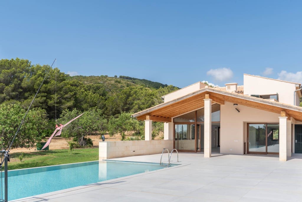 3 soveværelse Finca/Landehus til salg i Font de Sa Cala / Font de La Cala med swimmingpool garage - € 4.000.000 (Ref: 8472252)