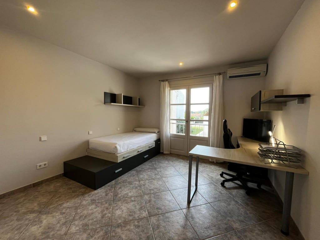 4 soveværelse Villa til leje i Arta med swimmingpool - € 3.500 (Ref: 8493449)