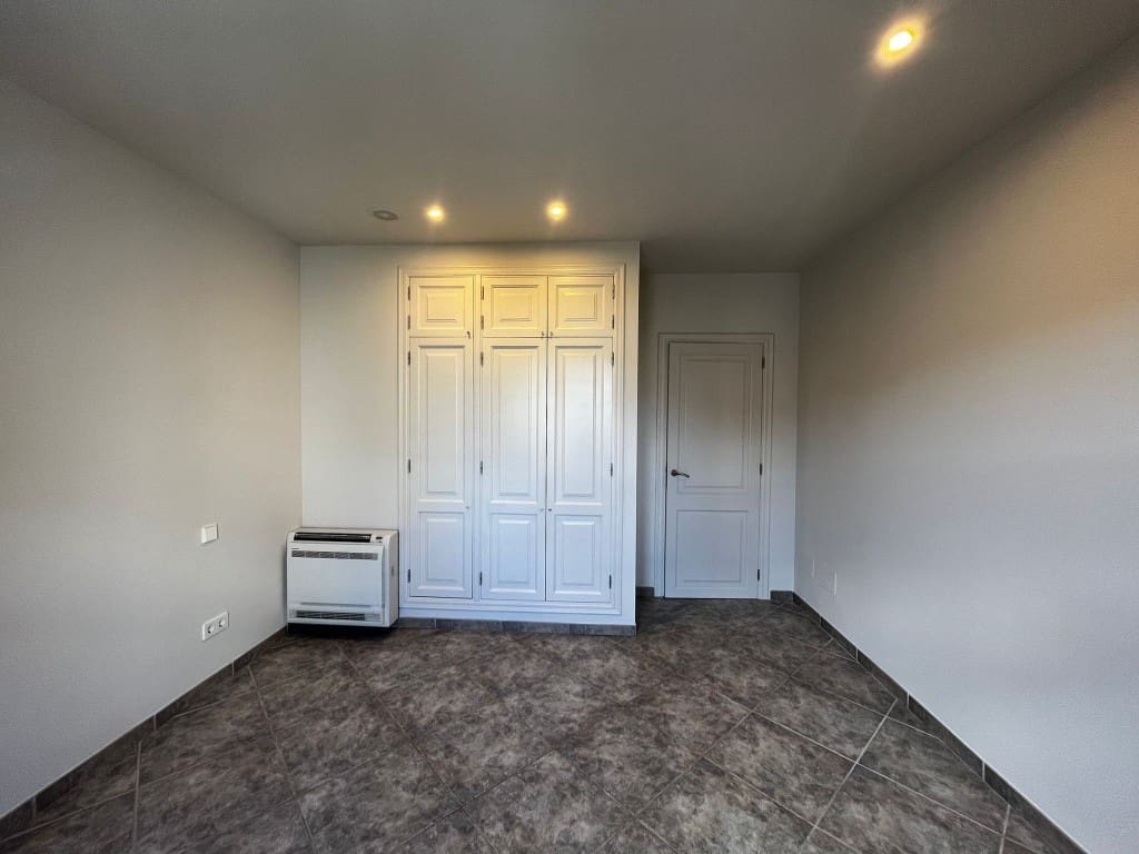 4 soveværelse Villa til leje i Arta med swimmingpool - € 3.500 (Ref: 8493449)