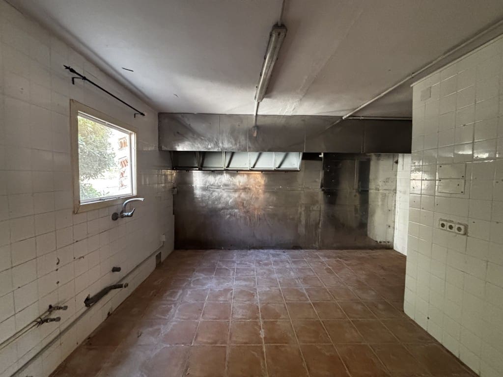 Komercyjne na sprzedaż w Canyamel - 430 000 € (Ref: 8610309)