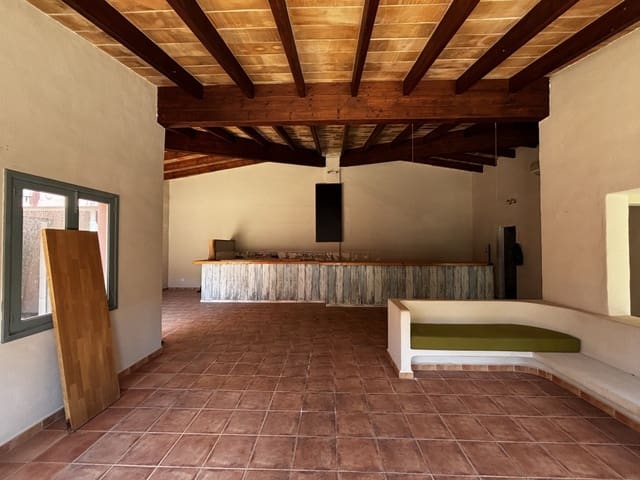 Erhverv til salg i Canyamel, Capdepera - € 430.000 (Ref: 8610309)