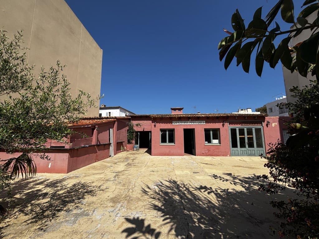 Komercyjne na sprzedaż w Canyamel - 430 000 € (Ref: 8610309)