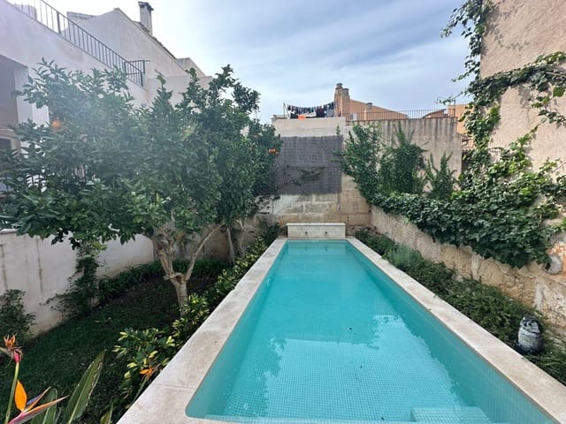 4 slaapkamer Villa te koop in Capdepera met zwembad - € 1.150.000 (Ref: 8610310)