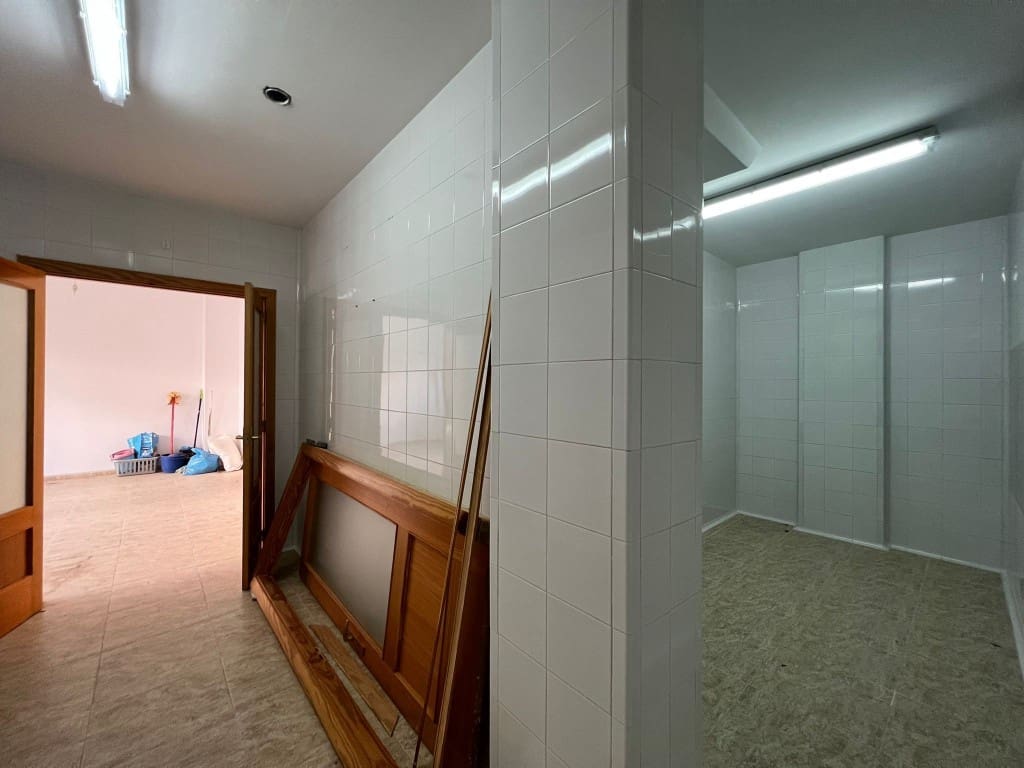 Erhverv til leje i Arta - € 1.200 (Ref: 8697823)