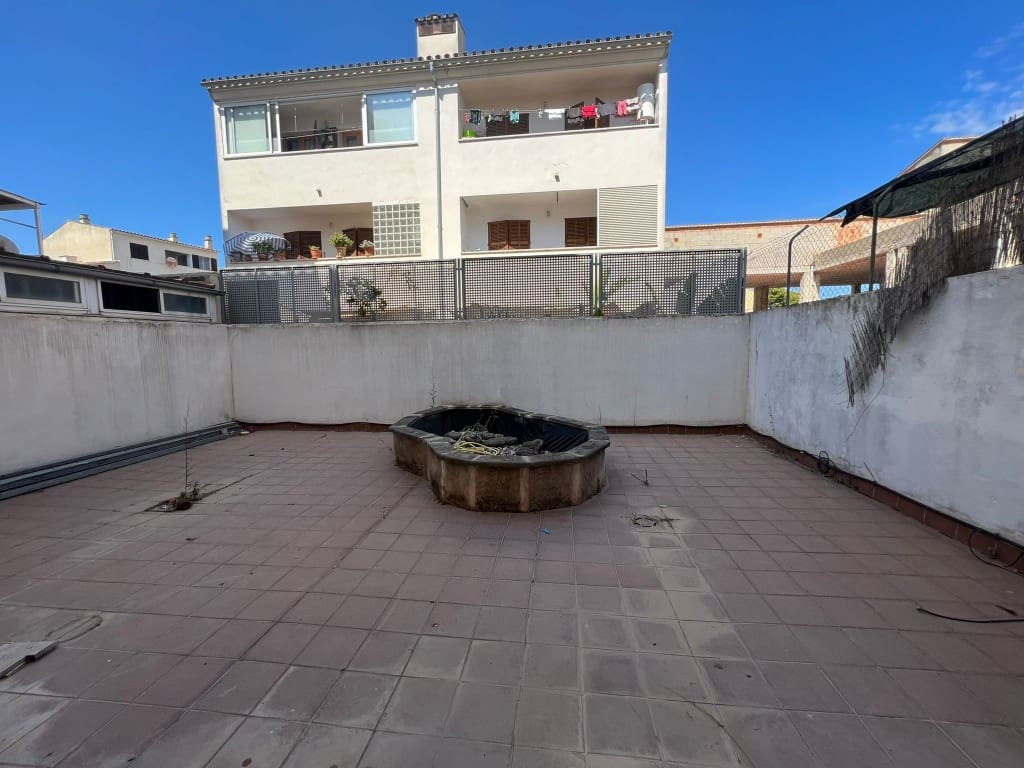 Erhverv til leje i Arta - € 1.200 (Ref: 8697823)